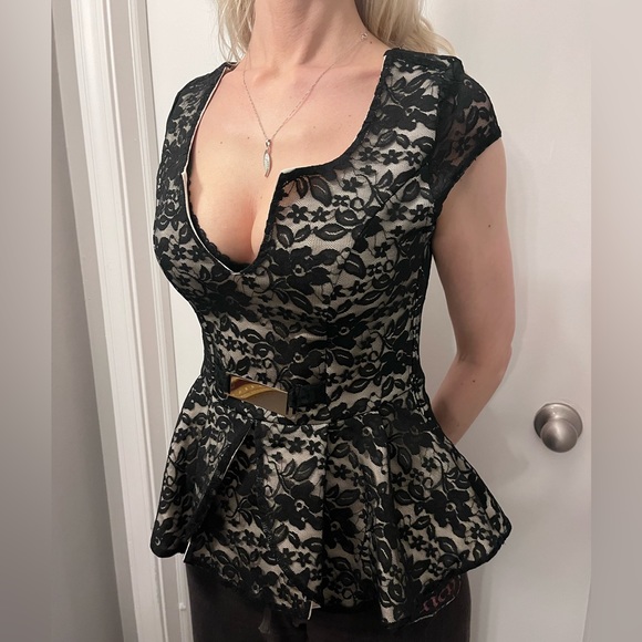 Lipsy Tops - Lipsy lace top